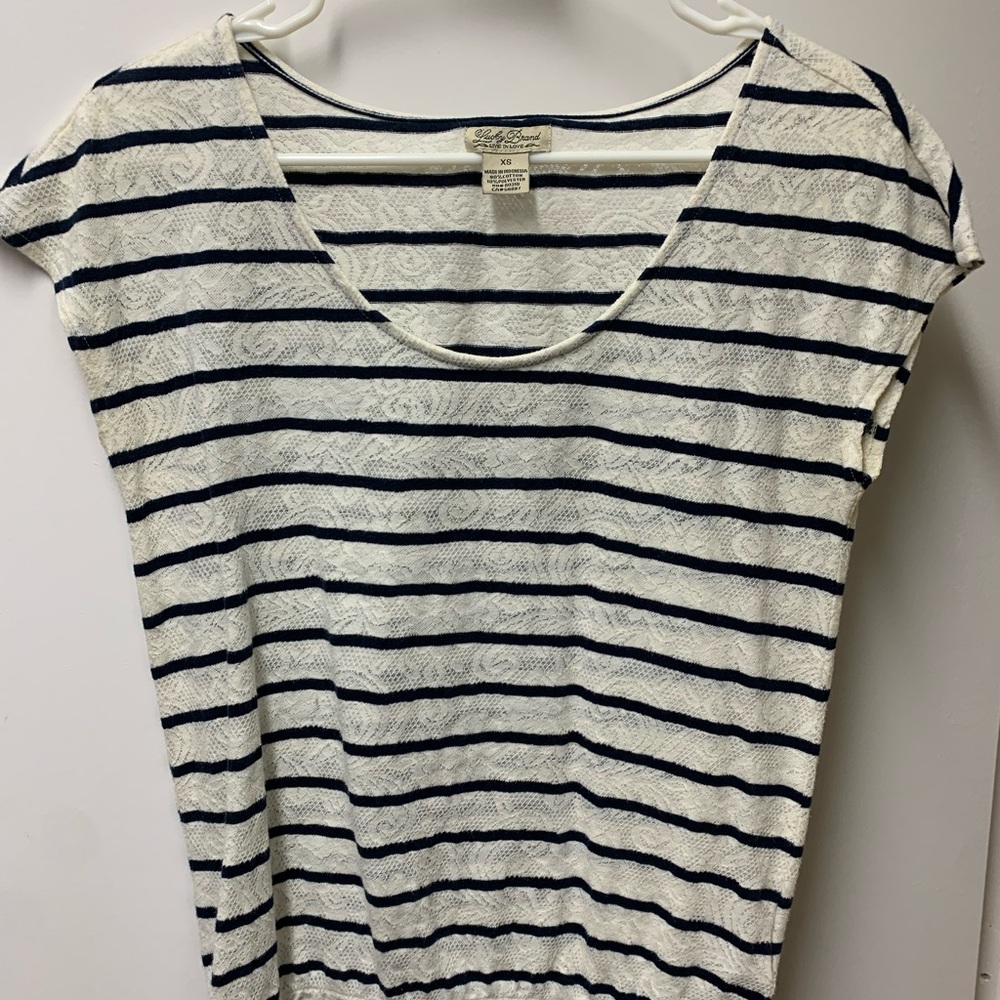 Lucky Brand White and Blue Fitted Cap Sleeve T-Shirt XS